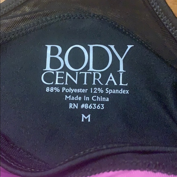 Body Central sports athletic bra medium - Picture 3 of 3